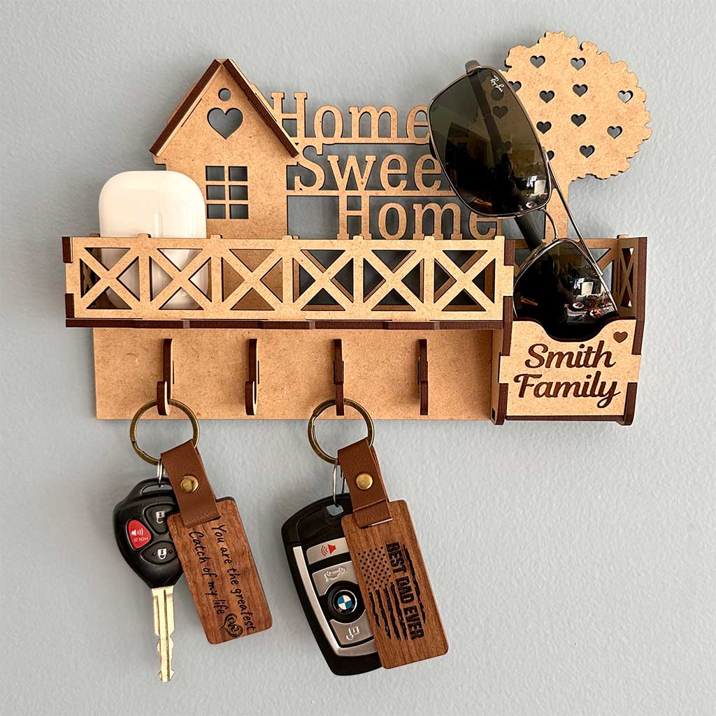 Personalized Key Holder With Custom Keychains Set