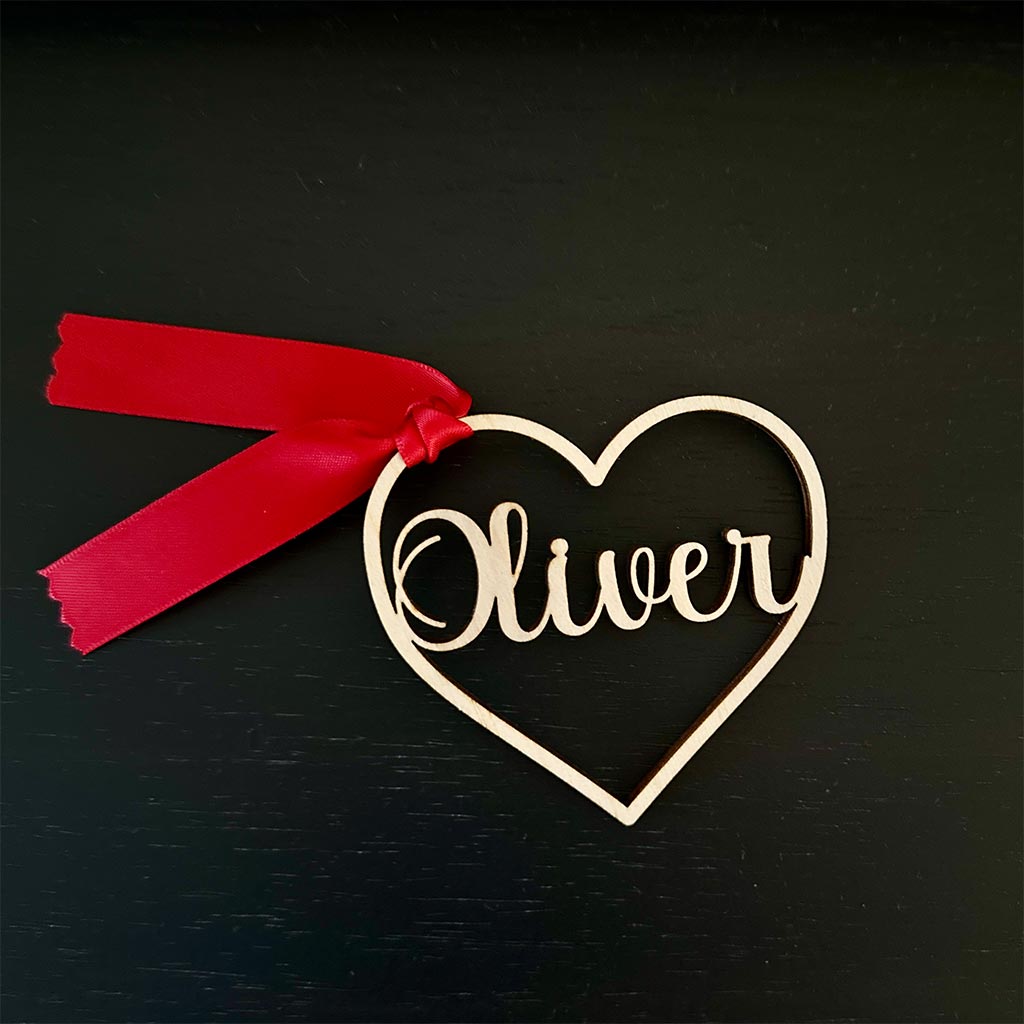 Valentine&#39;s Day Personalized Name Gift Basket Heart Gift Tag