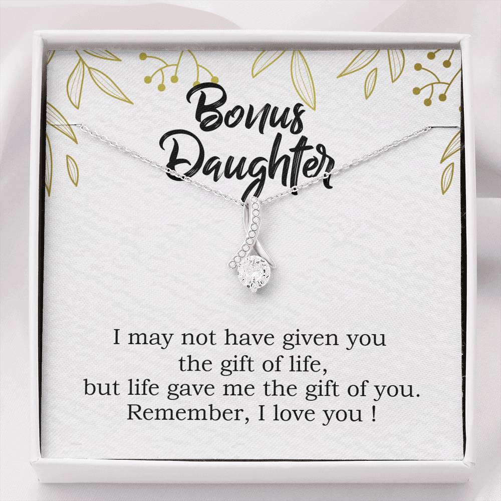 To My Bonus Daughter in Alluring Beauty Necklace